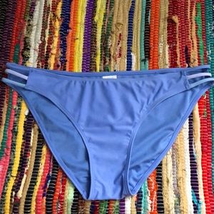 XL mid rise xhilaration bikini hipster bottoms